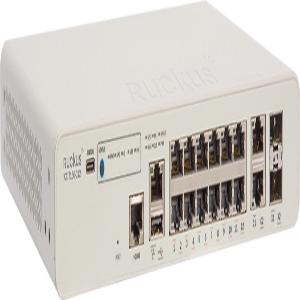 Switch Standalone ICX7150-C12P-2X1G